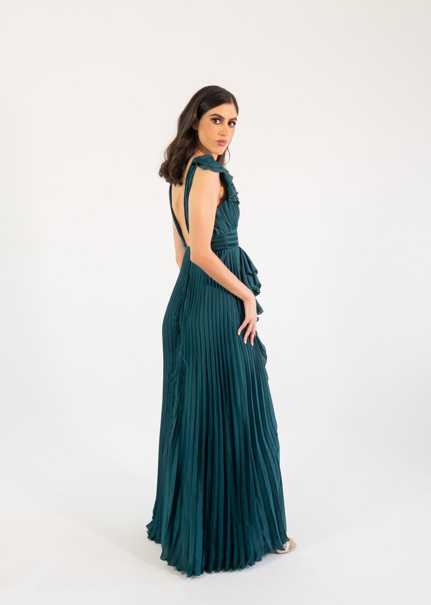 Dorota - verde satin - Cindel vestidos maxi, midi, mini, para toda ocasion, largos, de fiesta, de boda