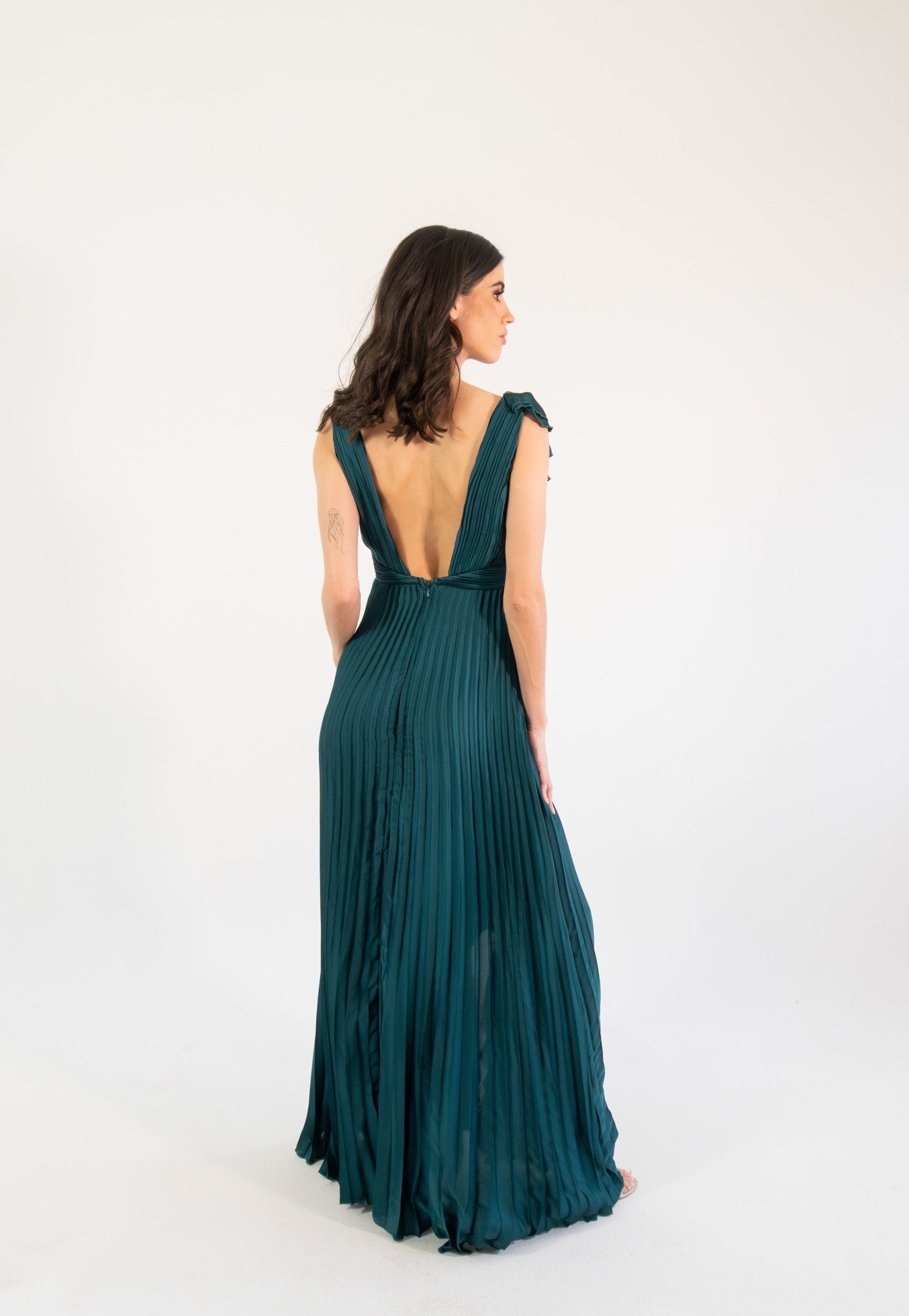 Dorota - verde satin - Cindel vestidos maxi, midi, mini, para toda ocasion, largos, de fiesta, de boda