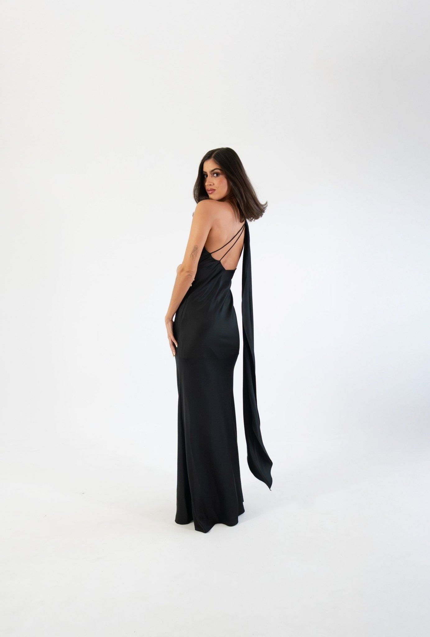 Emiliana - negro - Cindel vestidos maxi, midi, mini, para toda ocasion, largos, de fiesta, de boda