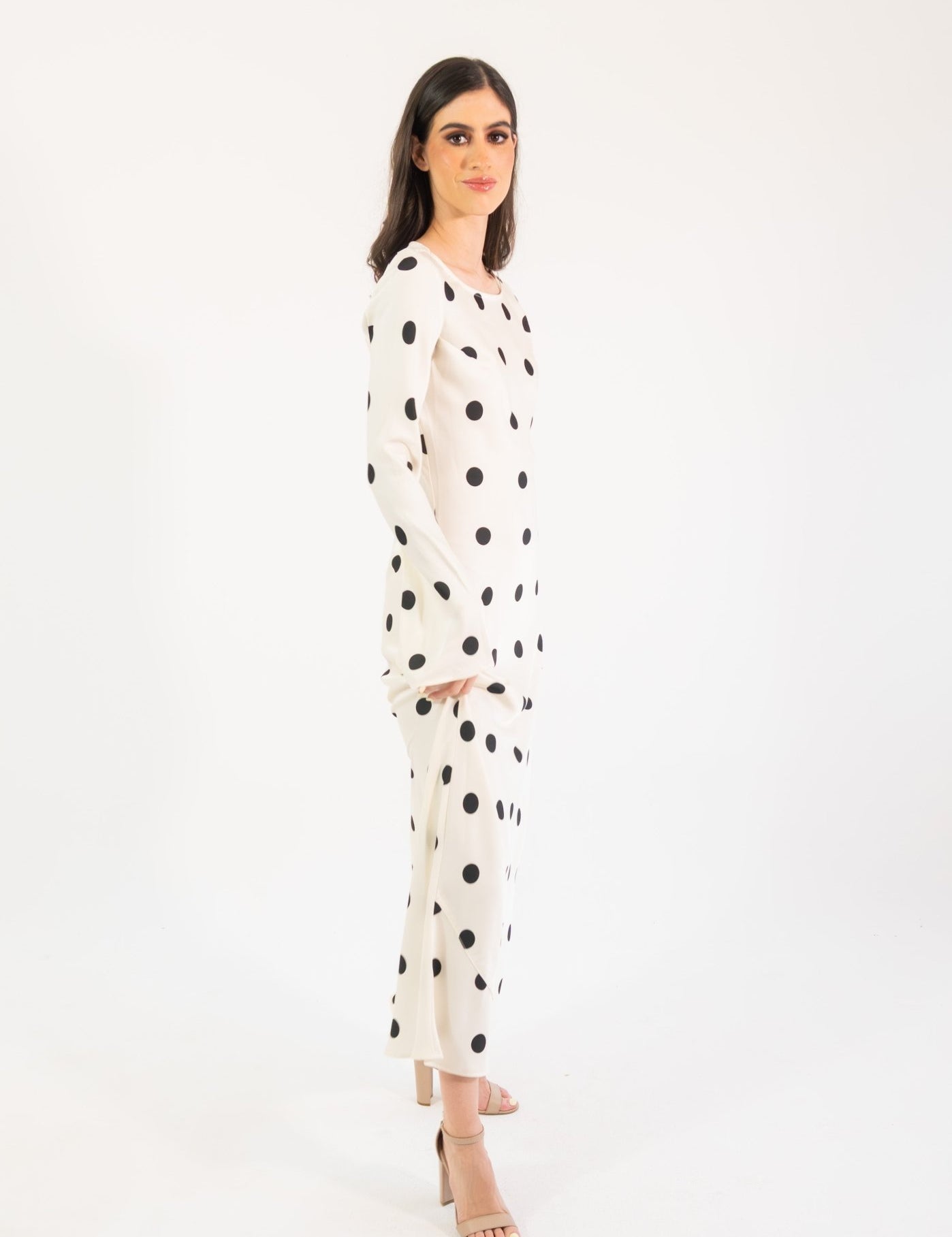 Georgie polka - blanco - Cindel vestidos maxi, midi, mini, para toda ocasion, largos, de fiesta, de boda