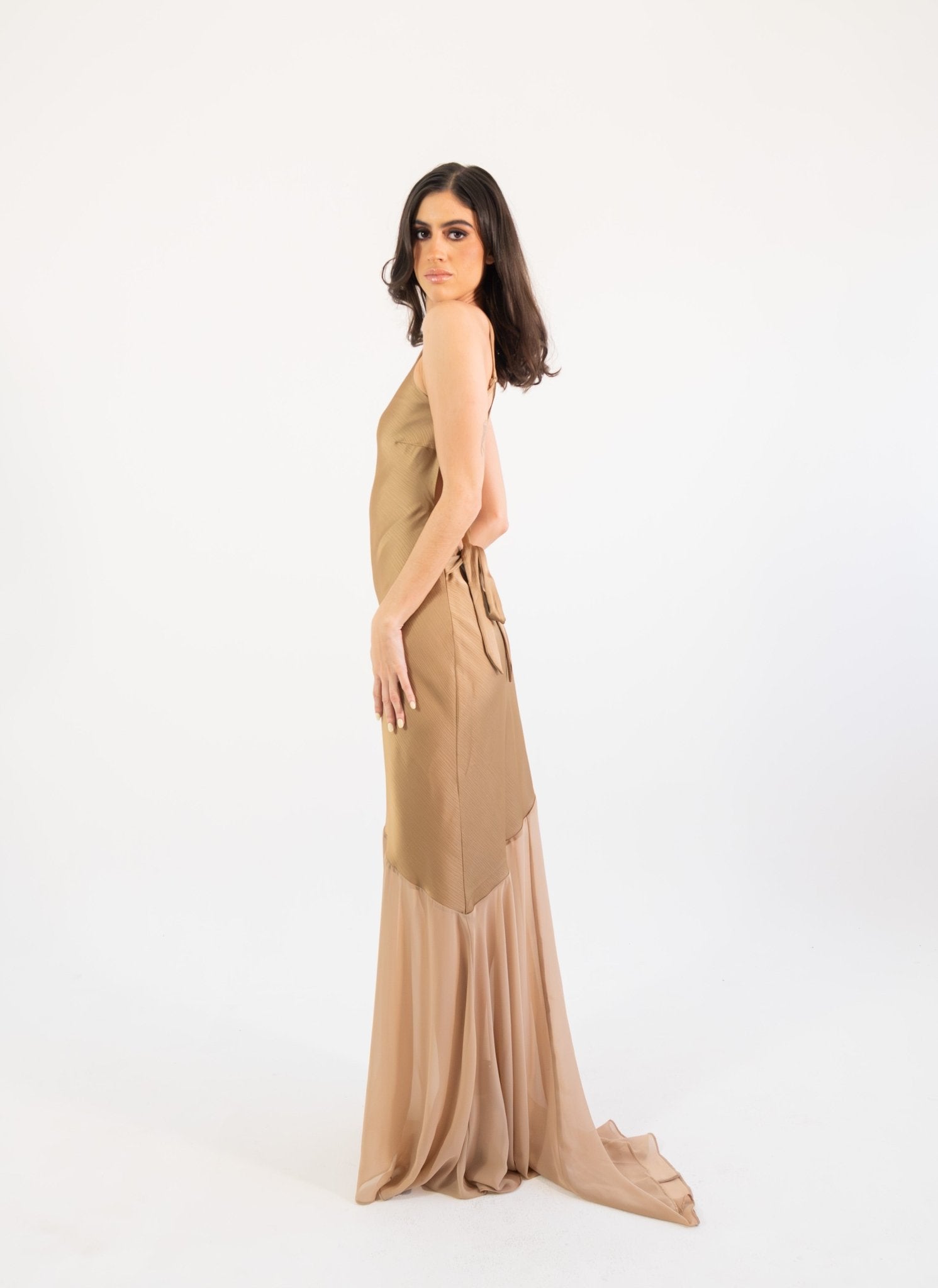Gertrudi - Cindel vestidos maxi, midi, mini, para toda ocasion, largos, de fiesta, de boda