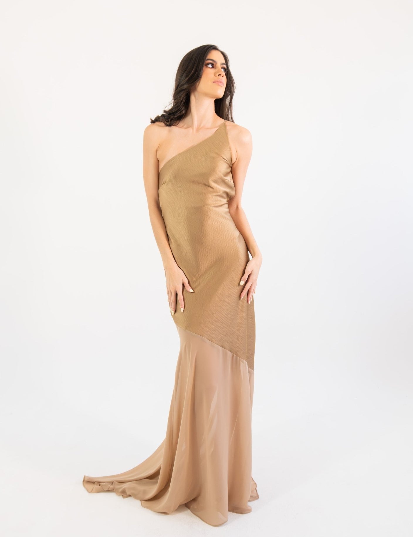 Gertrudi - Cindel vestidos maxi, midi, mini, para toda ocasion, largos, de fiesta, de boda