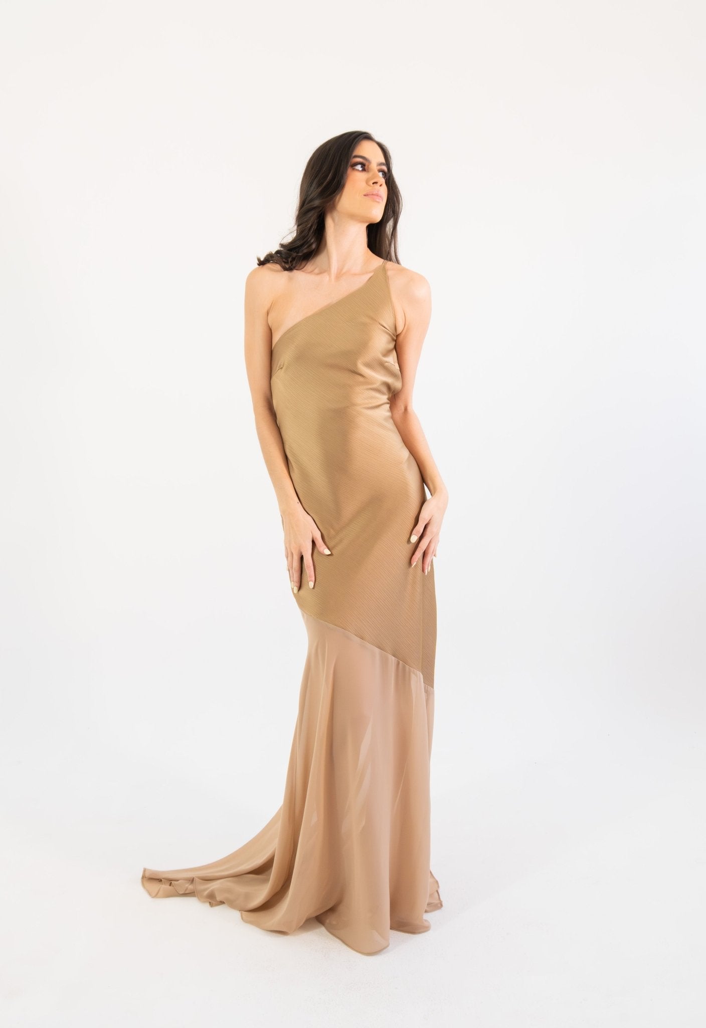 Gertrudi - Cindel vestidos maxi, midi, mini, para toda ocasion, largos, de fiesta, de boda