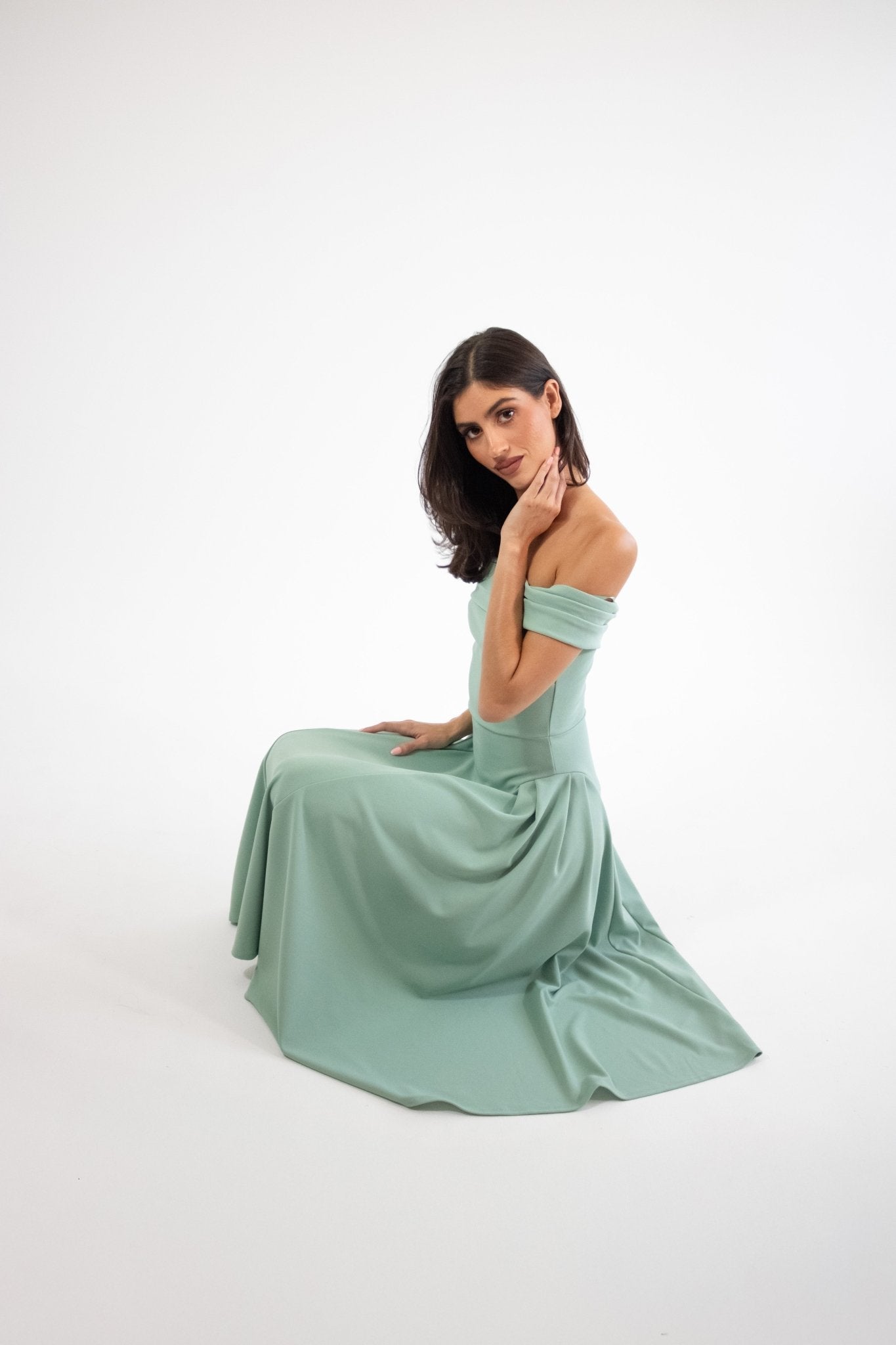 Lola - verde - Cindel vestidos maxi, midi, mini, para toda ocasion, largos, de fiesta, de boda