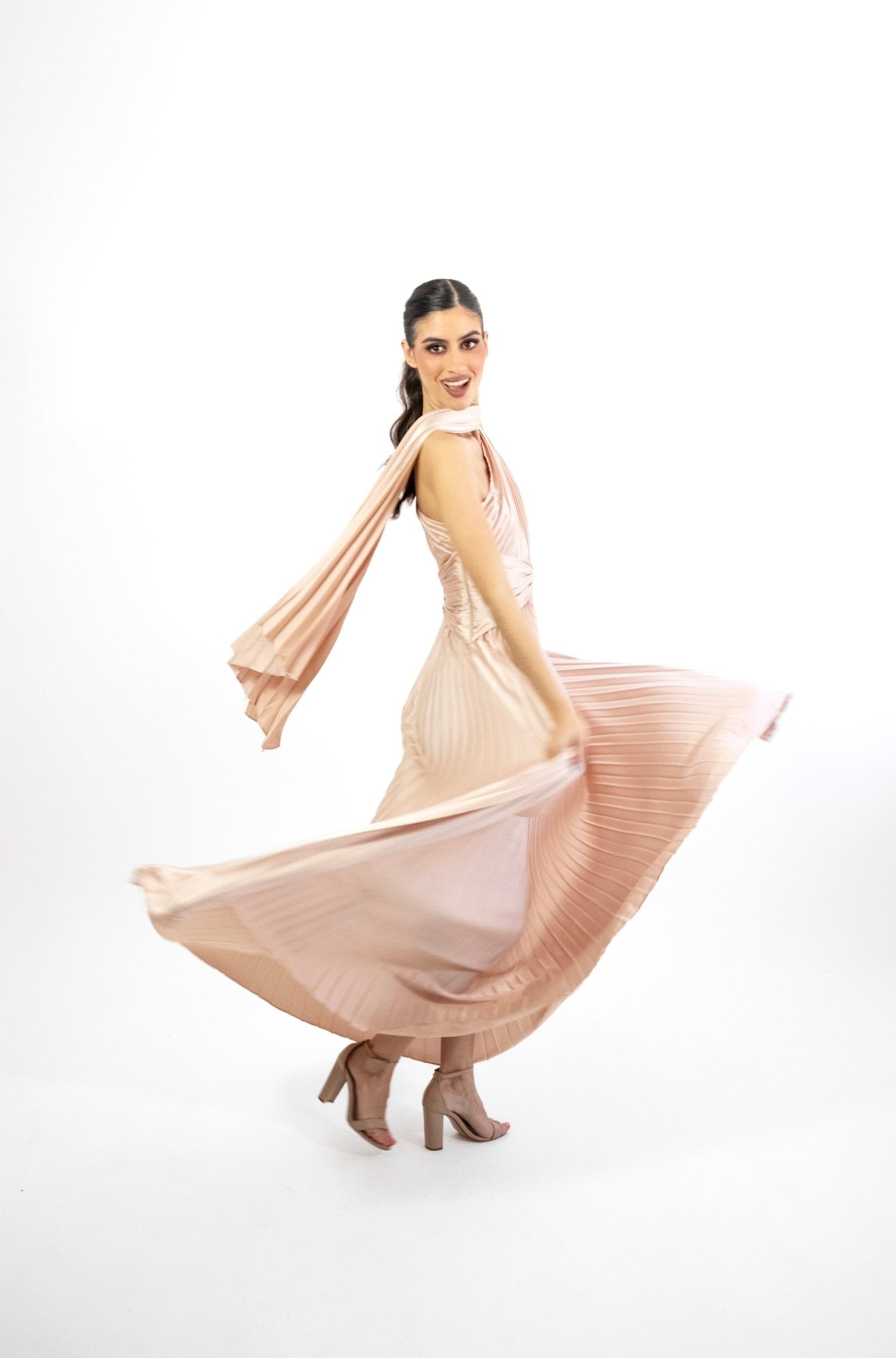 Mabela - nude - Cindel vestidos maxi, midi, mini, para toda ocasion, largos, de fiesta, de boda