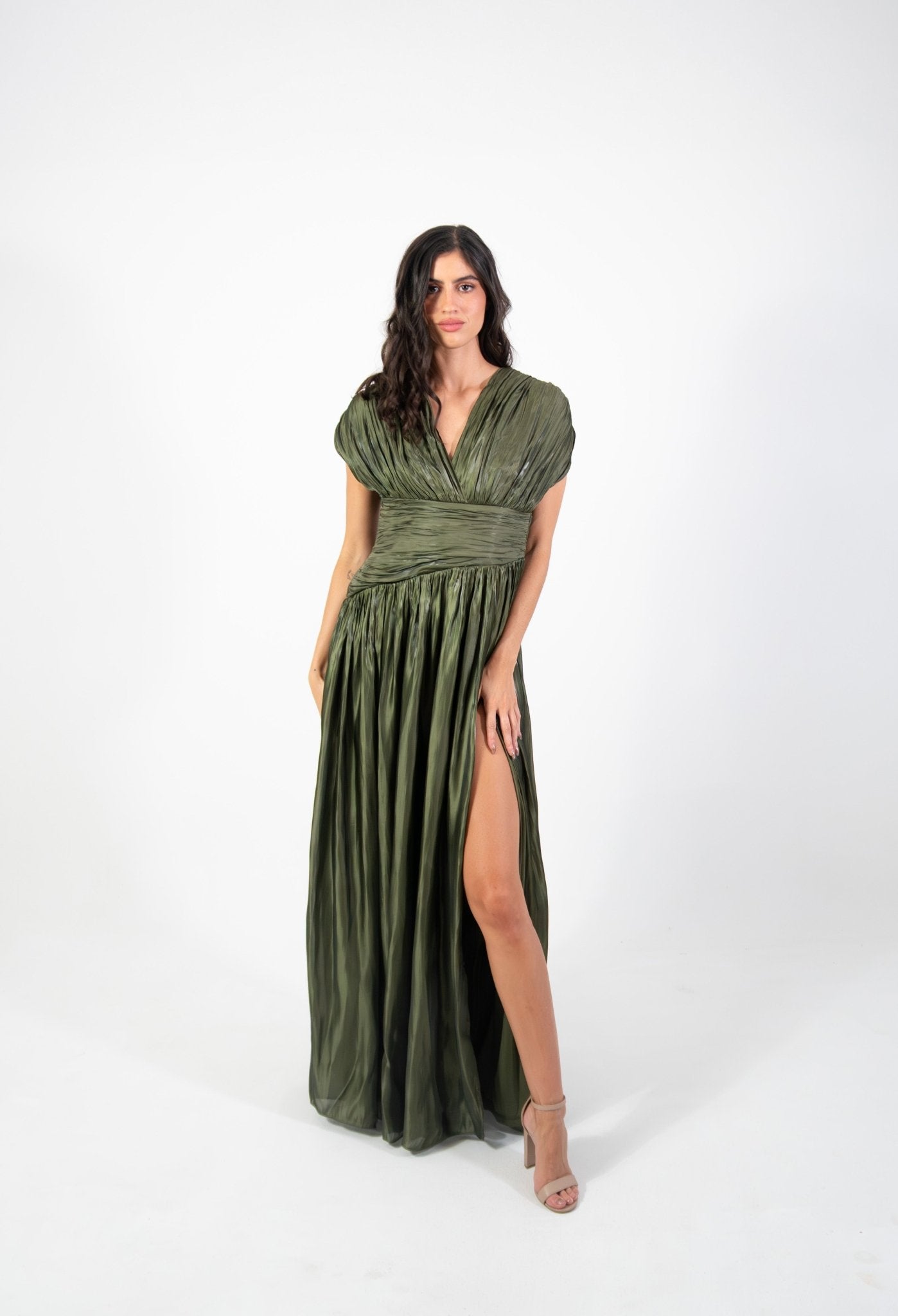 Regina - verde olivo - Cindel vestidos maxi, midi, mini, para toda ocasion, largos, de fiesta, de boda