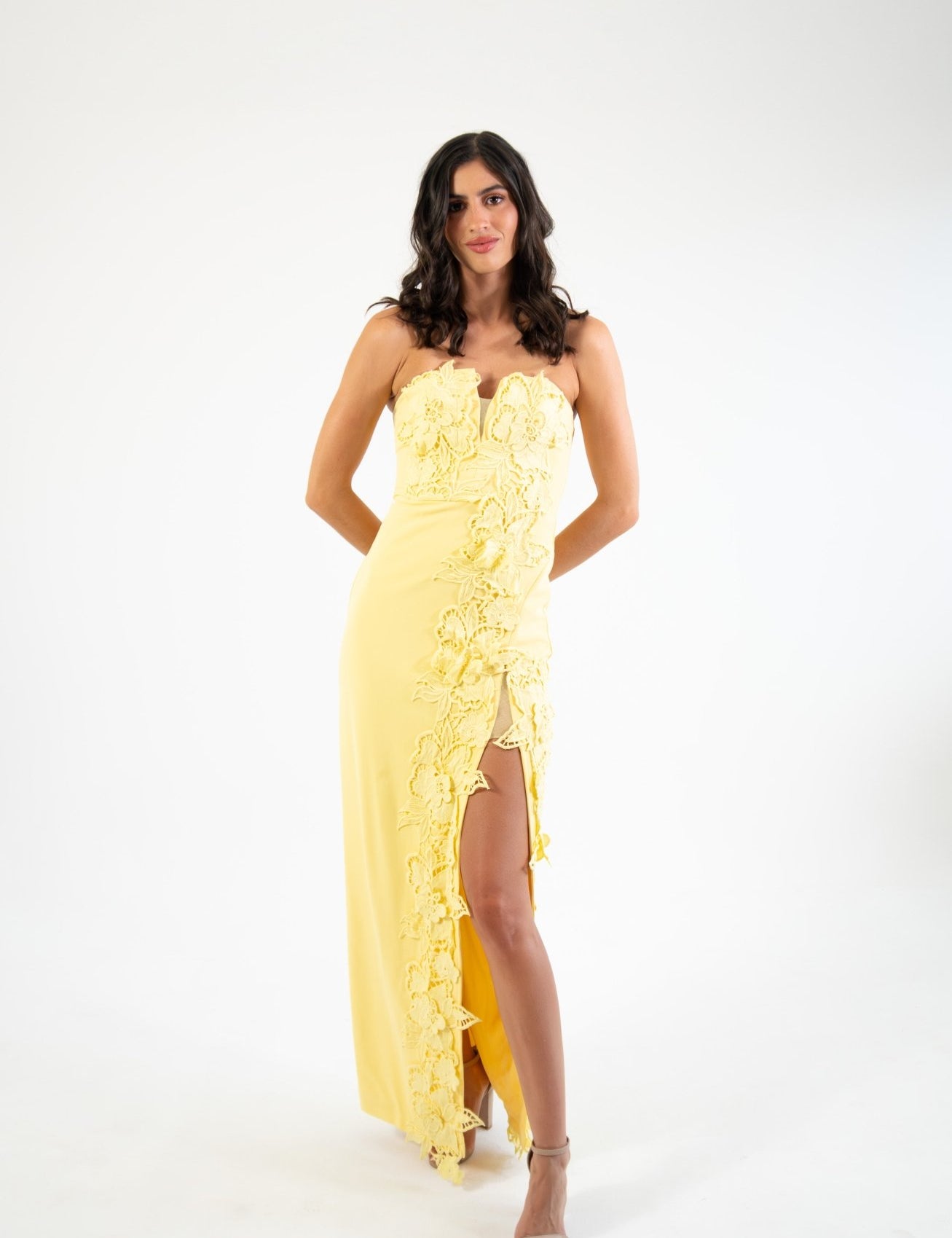 Thesa - amarillo - Cindel vestidos maxi, midi, mini, para toda ocasion, largos, de fiesta, de boda