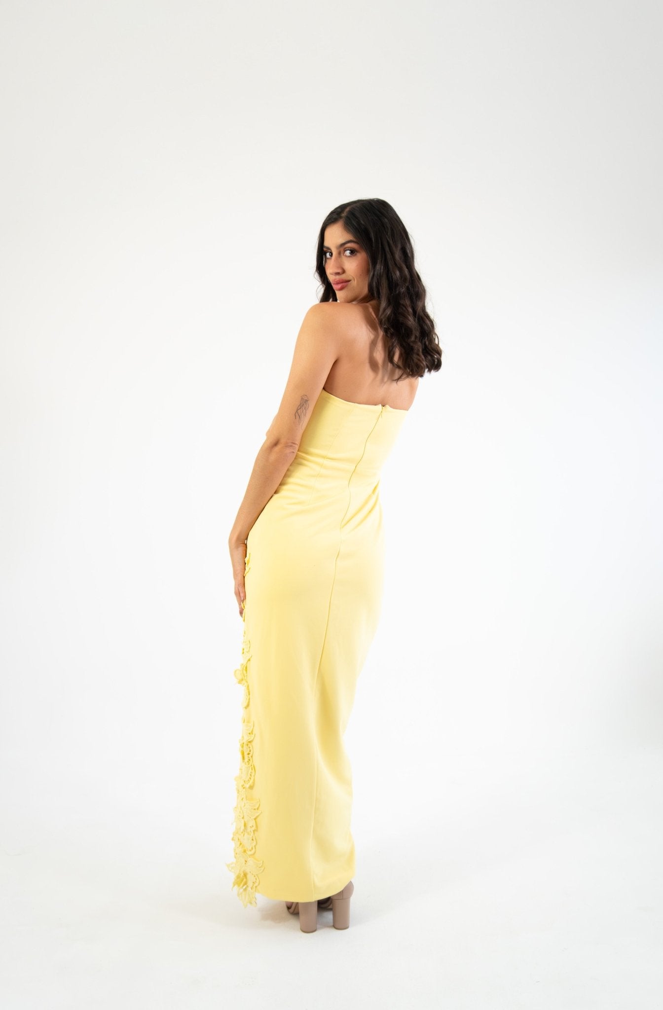 Thesa - amarillo - Cindel vestidos maxi, midi, mini, para toda ocasion, largos, de fiesta, de boda
