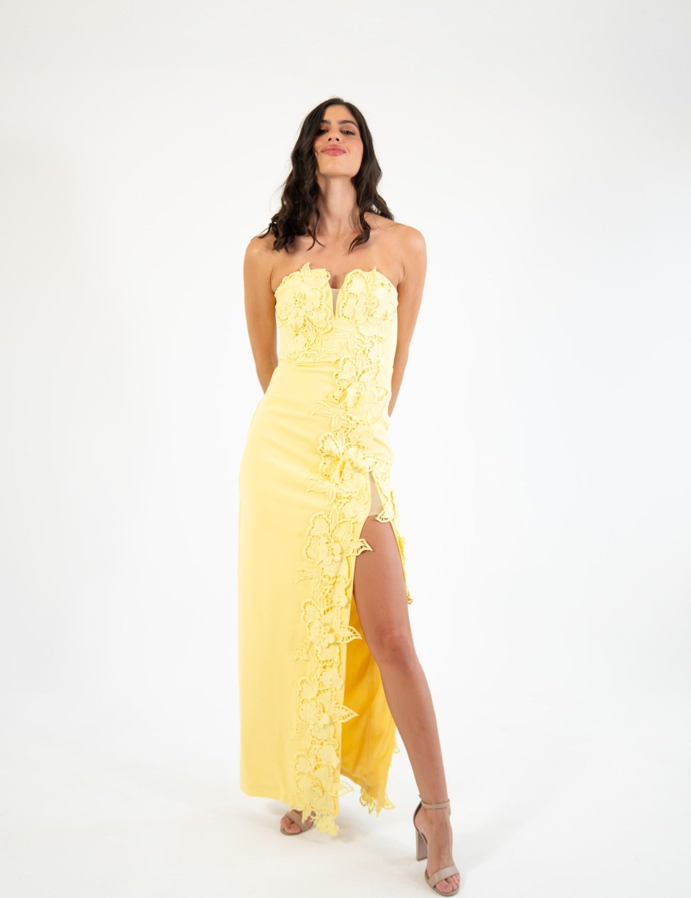 Thesa - amarillo - Cindel vestidos maxi, midi, mini, para toda ocasion, largos, de fiesta, de boda