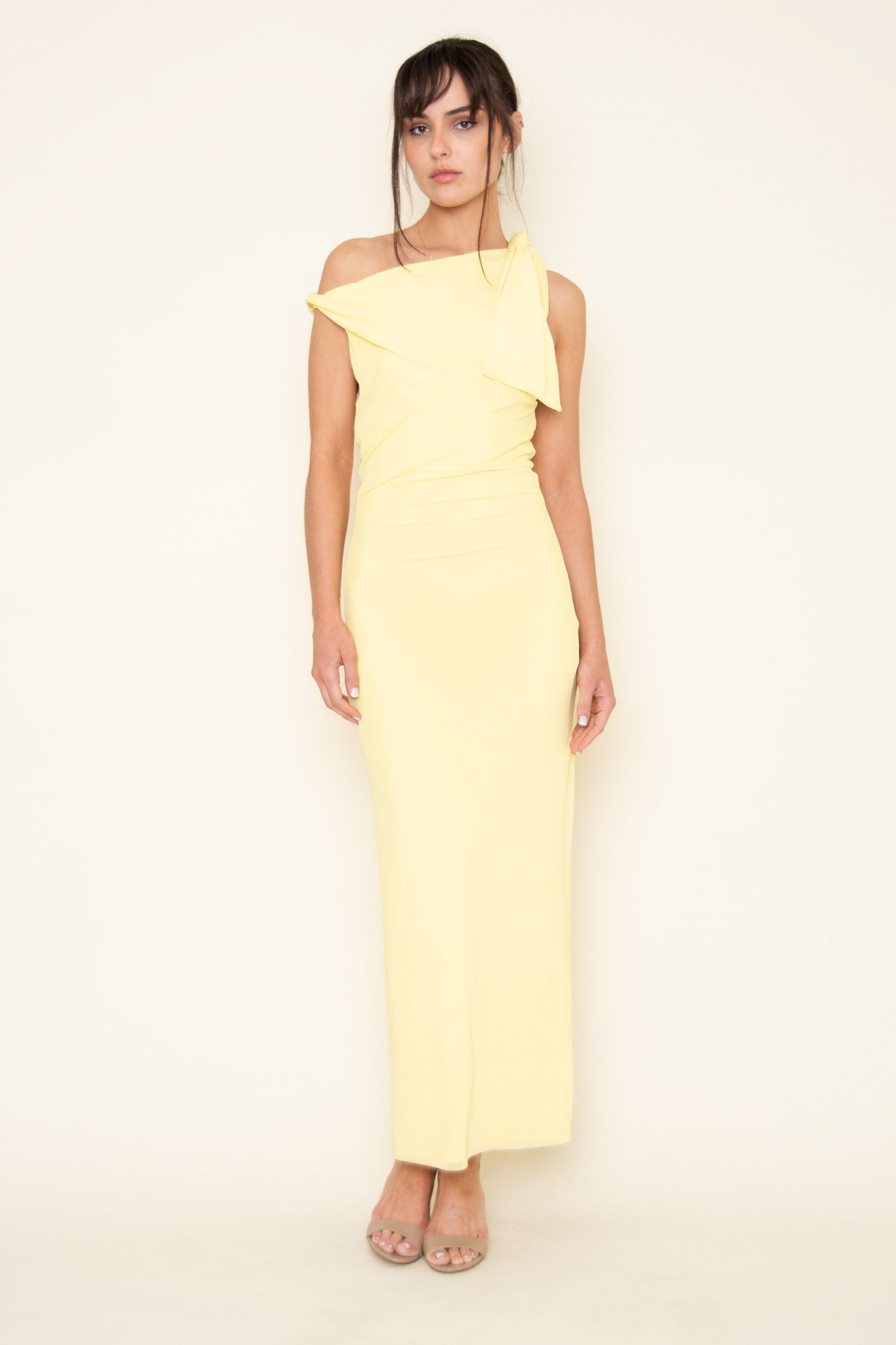 Titi - amarillo - Cindel vestidos maxi, midi, mini, para toda ocasion, largos, de fiesta, de boda